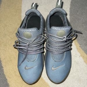 Selling blue/grey Nike prestos size 6